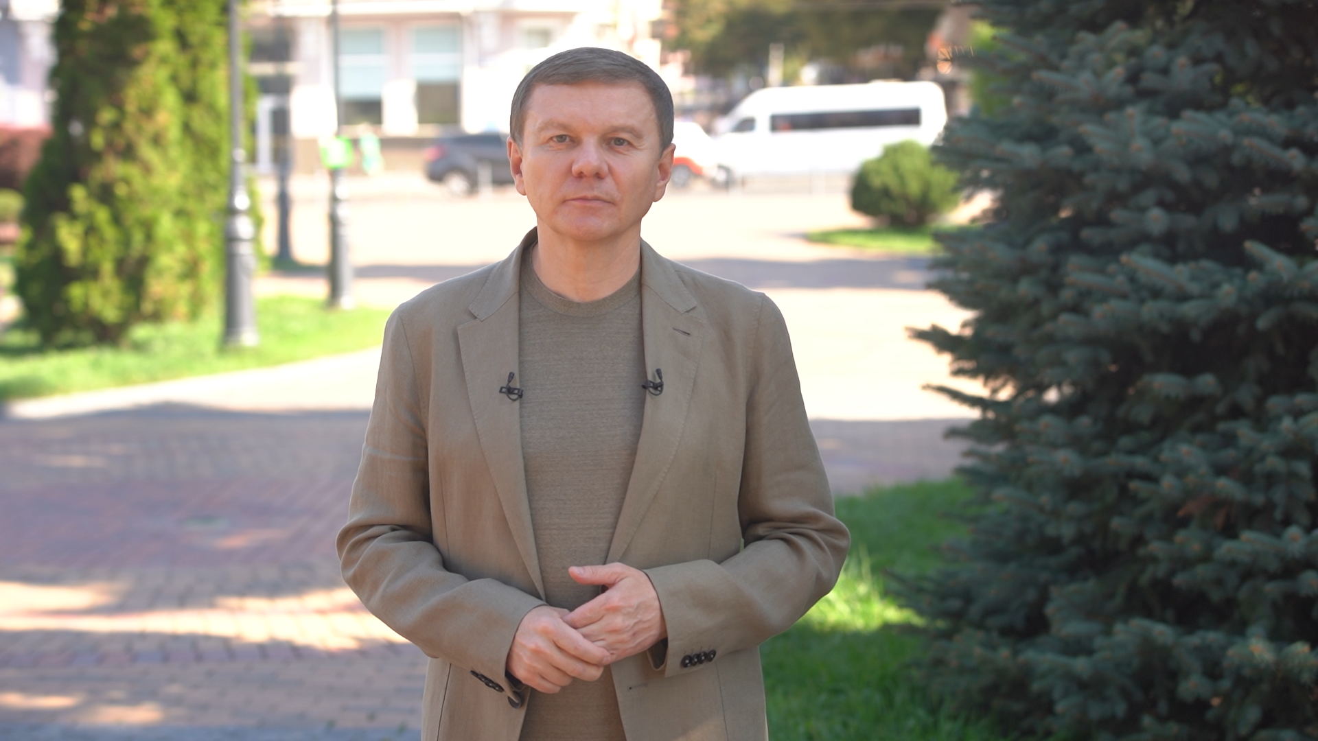 «Незалежній Україні – 33 роки. Сьогодні ми мали б гучно святкувати …. але зараз не час для урочистостей», – Сергій Моргунов звернувся до вінничан у День Незалежності України